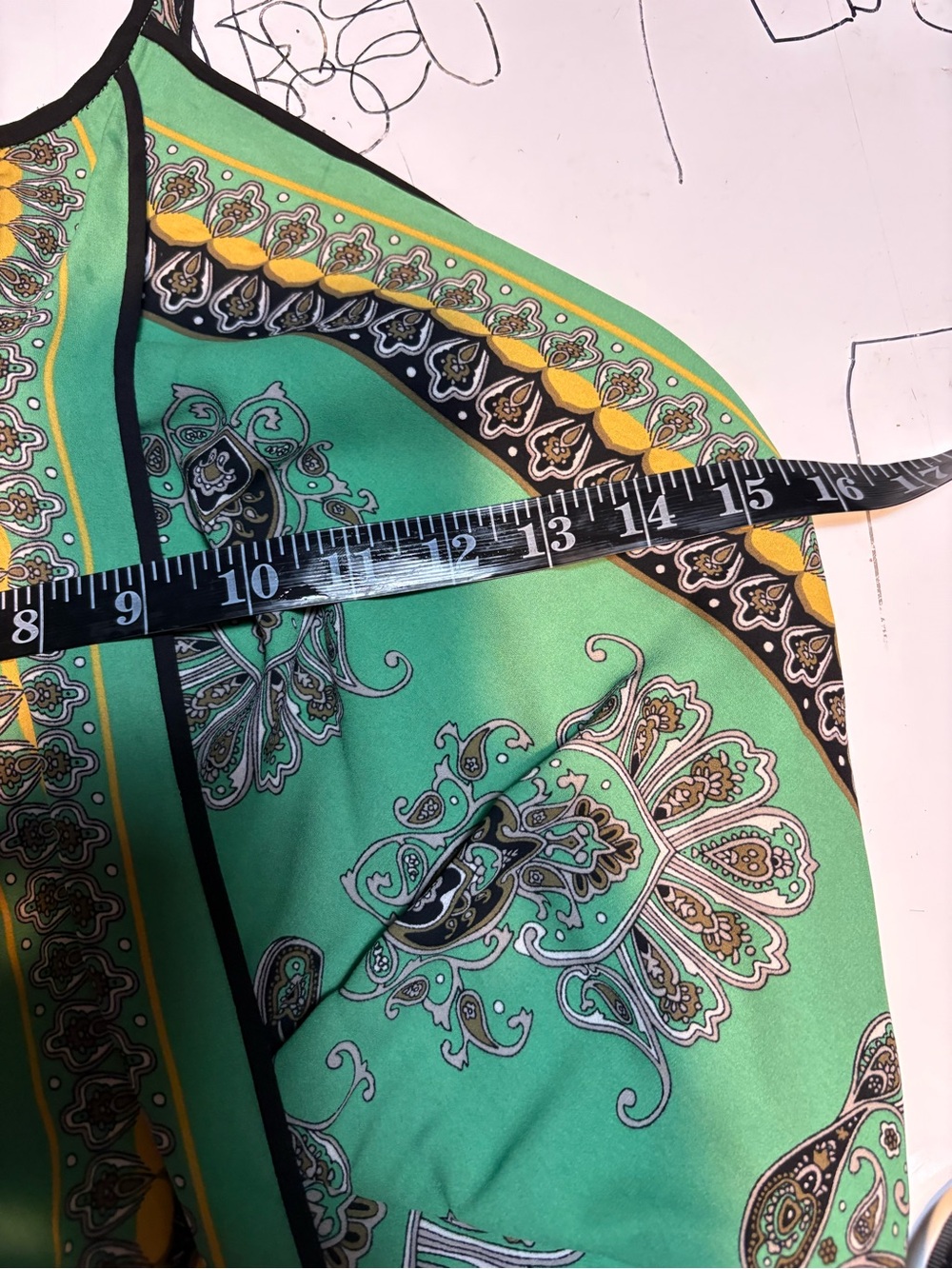 BCBGMAXAZRIA Arlenis green paisley halter maxi dress vibrant green 6 - Picture 13 of 13